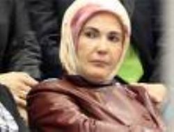 TEKEL'in kadın işçileri Emine Erdoğan ile görüşmede