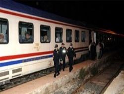 Doğu Ekspresi'nde ‘bomba' paniği
