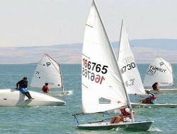 Bir saat mesafede su sporları merkezi
