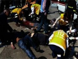 Ankara'da feci trafik kazası: 1 ölü 5 yaralı