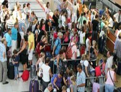 Turizmin yükü havalimanında
