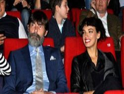 Behzat Ç. Ankara Yanıyor Bursa'da gala yaptı