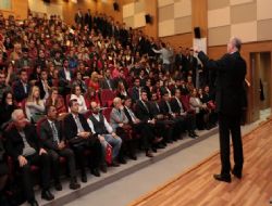 Karakaya: Başkan olsaydım ODTÜ'den yol geçmezdi