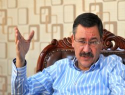 Melih Gökçek: Kaybedeceğini gayet iyi biliyor