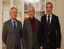 Güçlü demokrasi yerelden geçer