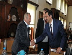 Ak: Yerel seçim olmaktan çıktı