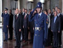 Yenimahalle Ata'nın huzurunda