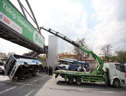 Ölüm otobüsünde 3 kişi can verdi