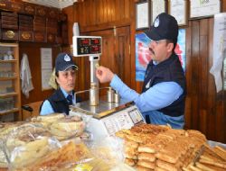 Keçiören'de logolu terazi