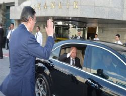 Vali Yüksel Başkan Gökçek'i ziyaret etti