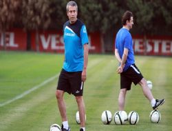 Beştepe Özdeş'e emanet