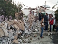 Fırtınanın yaraları sarılıyor