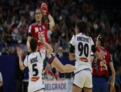 Yenimahalle'den üçlü atak