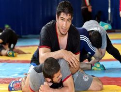 Pehlivanlar madalya kampında