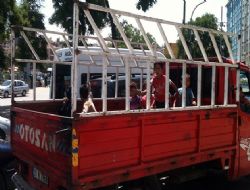 Suriyeli çocuklar dilenmeye zorlanıyor