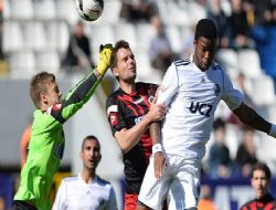 Beştepe sınıra dayandı