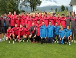 Gençler Slovenya'da