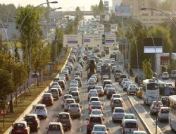 Ankara trafiğinde tatil bitti