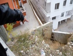 Güçlendirilen yerler çatladı