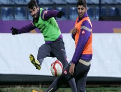 Yenikent'te zorlu kapışma