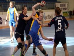 Lider sağlam gidiyor