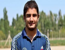 Taha yılın güreşcisi