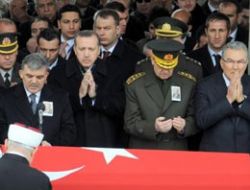 Birlikte saf tuttular