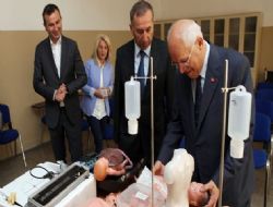 Eğitime tam boy destek