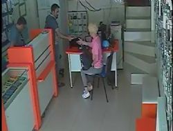 Telefon diye fayans sattılar