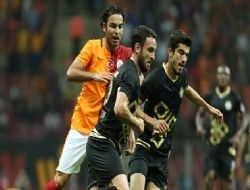 Akçay'dan rakiplere gözdağı