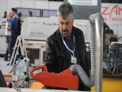 Siteler esnafı fuar yolunda