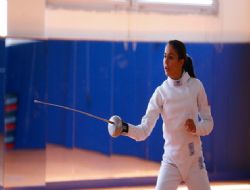 Madalya eskrime bağlı