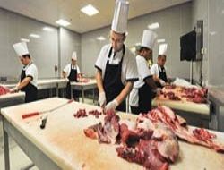 İftar çadırında hummalı çalışma