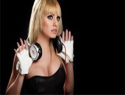 Romanyalı güzel Ankara'ya geliyor