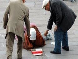 Dilenciye ‘sınır dışı' operasyonu