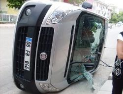 Ankara'da trafik kazası: 3 yaralı