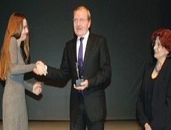 Tiyatroda Anadolu ödülleri verildi