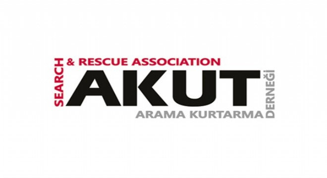 AKUT ekipleri, Urla'daki yangın söndürme çalışmalarına destek verdi