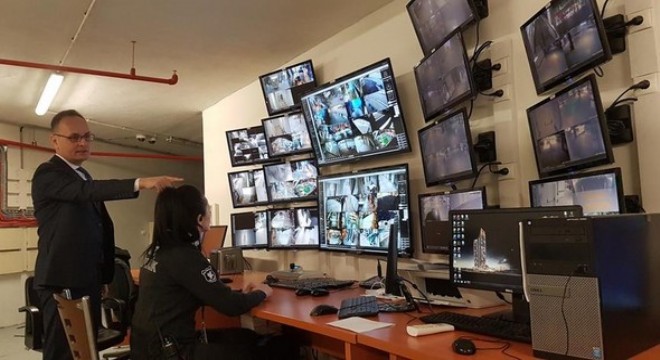 AVM'lere plaka tanıma cihazı