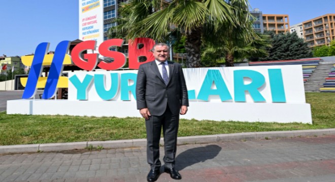Bakan Bak'tan gençlere seyahatsever çağrısı