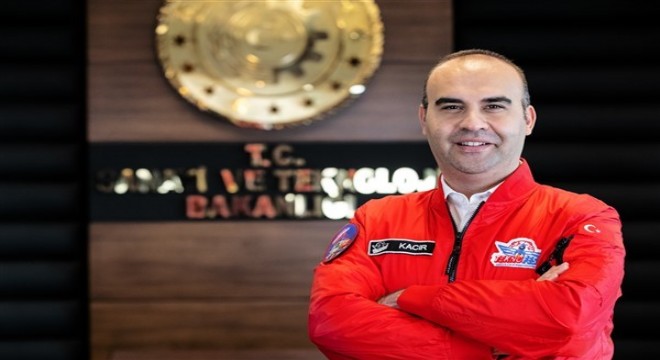 Bakan Kacır: “Ax-3 ekibinin dünyaya dönüşü için geri sayım başladı”
