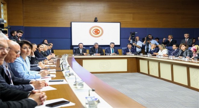 Bakan Memişoğlu: Sağlık sektörünü Türkiye'nin lokomotif sektörü haline getirmek istiyoruz