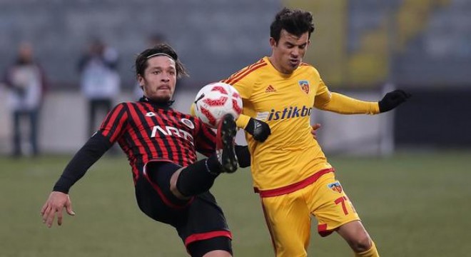 Başkent'in gözü yukarıda