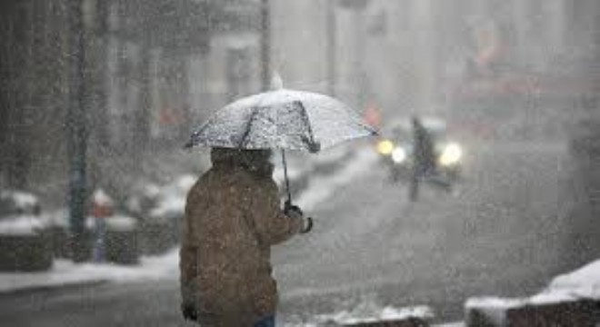 Birçok İl İçin Sağanak Alarmı, Doğu Anadolu'ya Kuvvetli Kar Geliyor