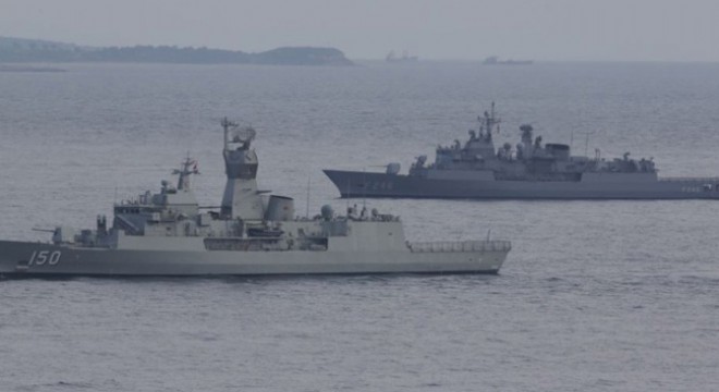 Güney Kıbrıs'tan Türkiye'ye komik tehdit: Rum askerlerinin İstanbul'a yürüme zamanı geldi