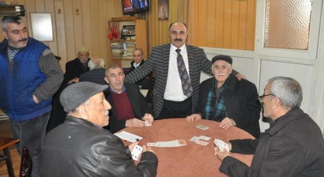 Kahvecilerin gözü ‘sigaralı bölme'de