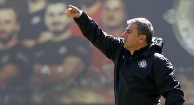 ‘Kimsenin yarışına bakmayız'