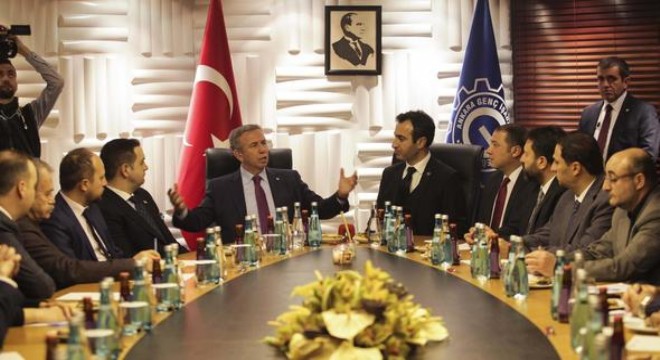 Mansur Yavaş: Kızılay'a ‘araç trafiği olmayan günler olsun mu?' referandumu