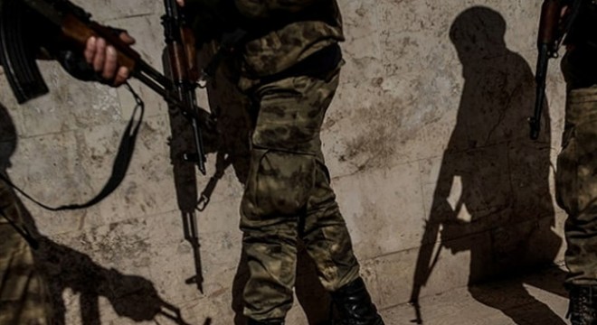 Nusra Cephesi'nin omurgasını oluşturduğu Heyet Tahrir el Şam çekiliyor