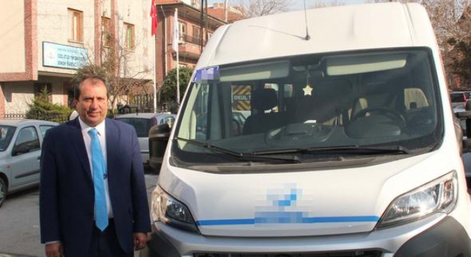 Okul servisinde korsana